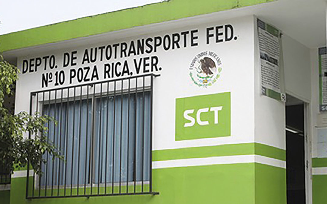 SCT Cierra su oficina en Poza Rica, Veracruz, 25 mil transportistas perjudicados.