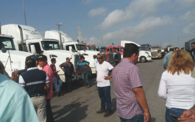 CONATRAM PROTESTA EN ALTAMIRA, 612 tráileres parados.