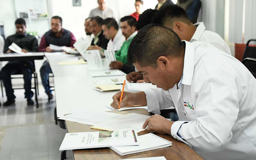 SE MEJORAN LAS INSTALACIONES  PARA LA CARRERA DE AUTOTRANSPORTE DE CONALEP EN PARRAL, CHIHUAHUA